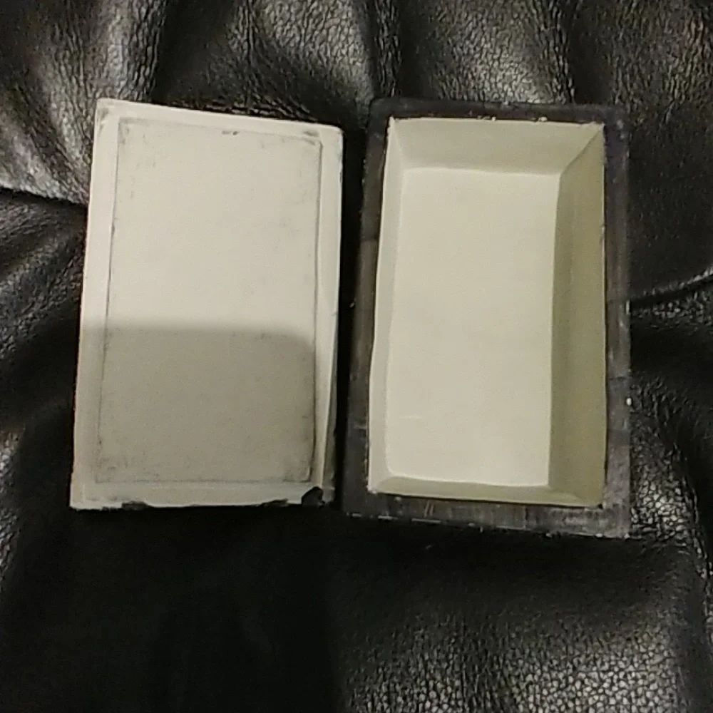 Vintage Soapstone trinket box black and white